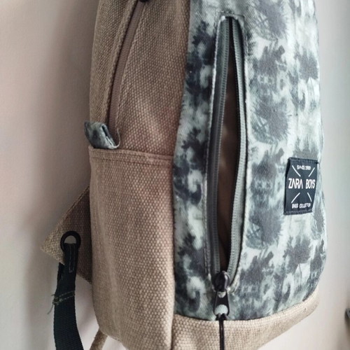 Zara boys sling bag like new