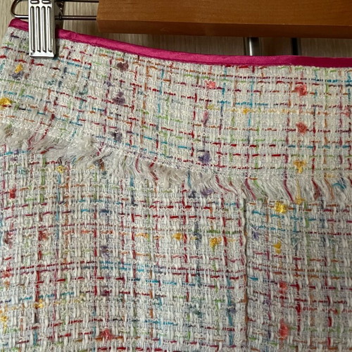 Mini tweed skirt with cutouts like new, XS