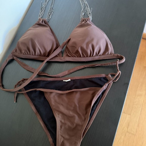 Brown bikini set used, size medium/large with padding