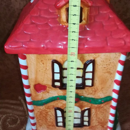 Kitchen decorative containers used for biscuit storage