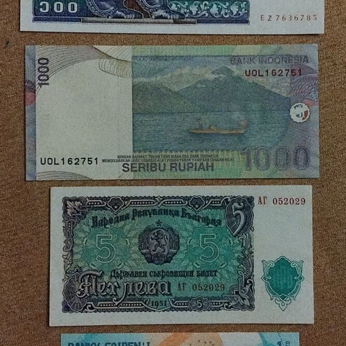 Uncirculated banknotes from Myanmar, Indonesia, Bulgaria, Madagascar