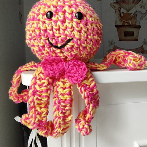 Knitted octopus handmade new