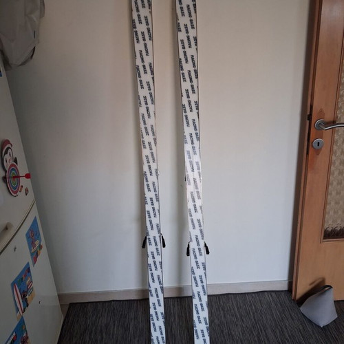 Ski bindings used with skis