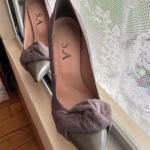 Grey checkered pumps like new, suede, size 36, 10cm heel