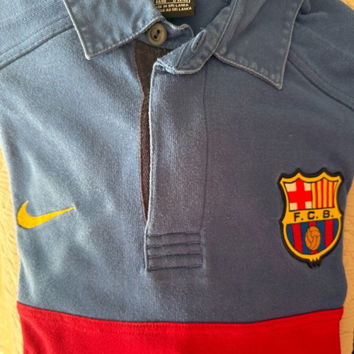 Nike Barcelona sweatshirt used men's small