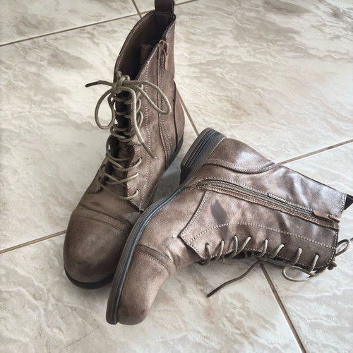 Ankle boots used with side zipper