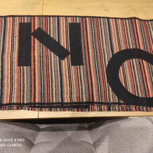 Kenzo authentic scarf 100% wool like new, multicolored