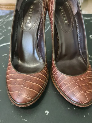 Celine leather pumps used, brown croc pattern, size 38