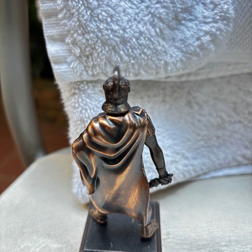 Miniature pencil sharpener like new