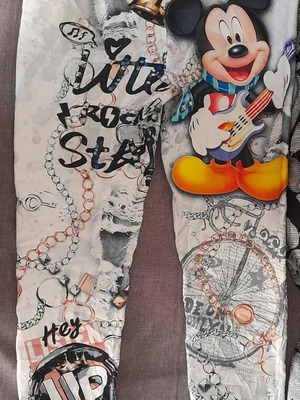 Women's leggings new with Mickey Mouse print, size L