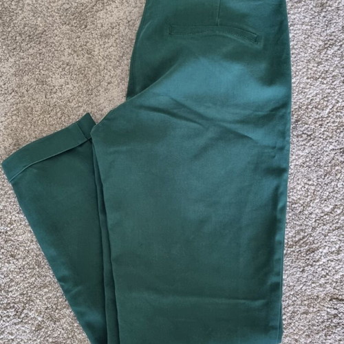 Moutaki pants size M used, excellent fit, green color