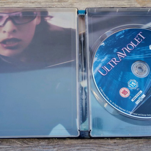 Ultraviolet Blu-Ray Steelbook like new with subtitles