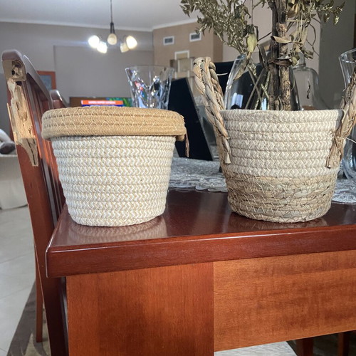 Decorative baskets like new, set of two, suitable for small pots