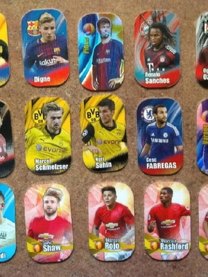 Αστέρια Champions 2018 Collection Edition σετ μεταλλικών τάπων νέες