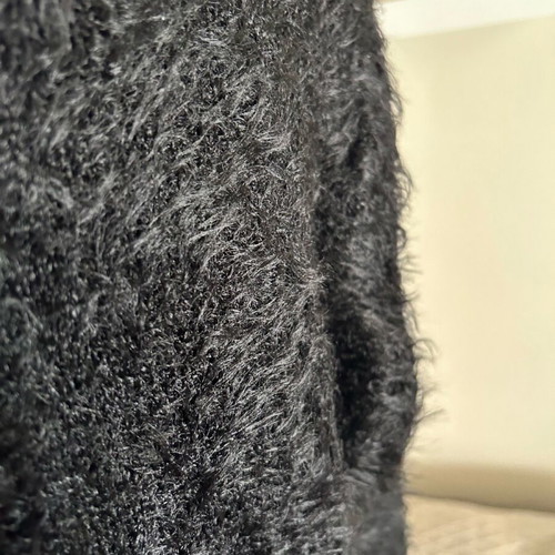 Fluffy turtleneck sweater new, black, very stretchy