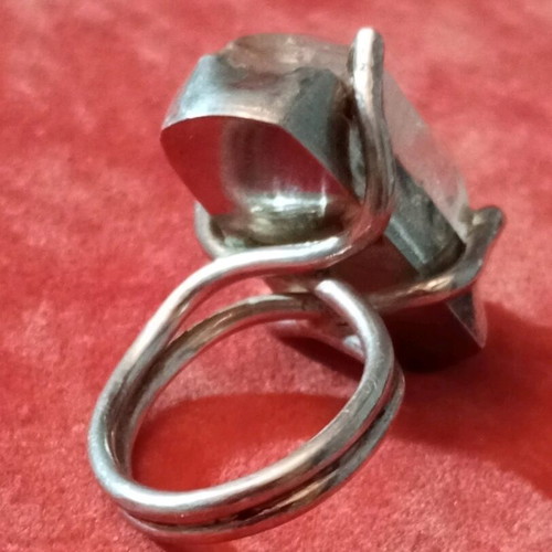 Silver 925 ring with rose quartz like new, stone length 3cm - 1cm
