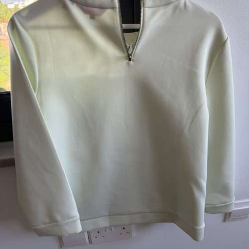 Ted Baker lime sweatshirt with lace like new, size M