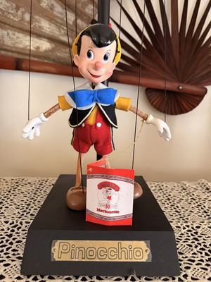 Disney Pinocchio 60th Anniversary Marionette by Bob Baker limited edition like new