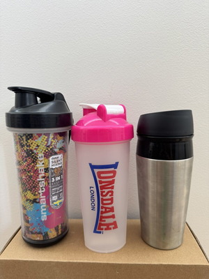 Smart Shake Bottles and Portlock Traveling Mug Set used