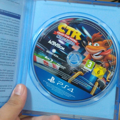 Crash Team Racing PS4 game, like new condition