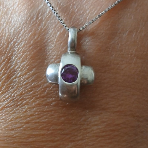 925 Silver Cross Pendant with 42 cm Chain like new
