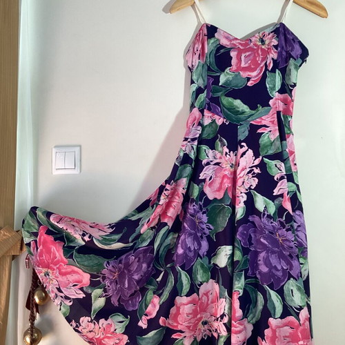 SHE Floral Strapless Midi Dress like new with hidden pockets