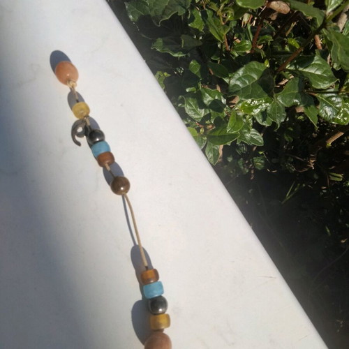 Decorative komboloi with synthetic resin and multicolor worry beads like new