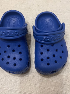 Crocs παιδικές σαγιονάρες σαν καινούργιο, νούμερο 22, μπλε