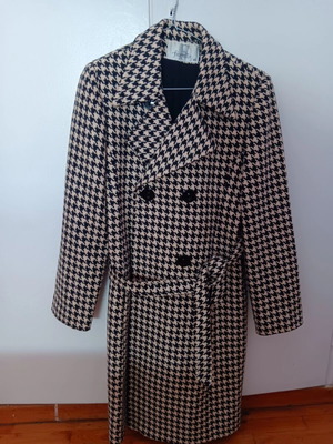 Fiorella houndstooth women's coat, size 46, unworn