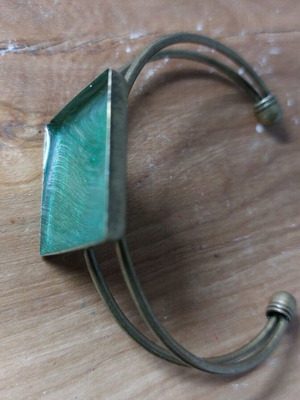 Handmade bracelet with liquid glass like new