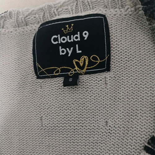 Cloud 9 cotton cardigan like new, multicolored