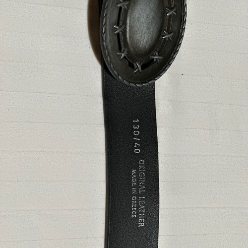 Women's belts used, set of 2, black with buckle