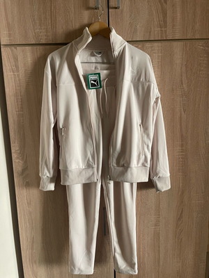 Puma tracksuit set new, pants XS and jacket S