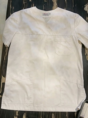 Anta cotton hospital shirt like new, size m-L