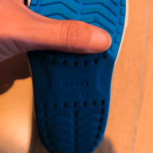 Crocs Kids Clog Blue Size 27-28 Like New