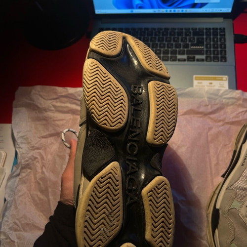 Balenciaga sneakers size 42 like new, gray and turquoise shoes