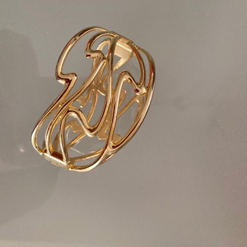 Bracelet cuff new in soft gold color