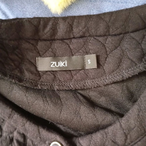 Zuiki women's black jacket size S like new