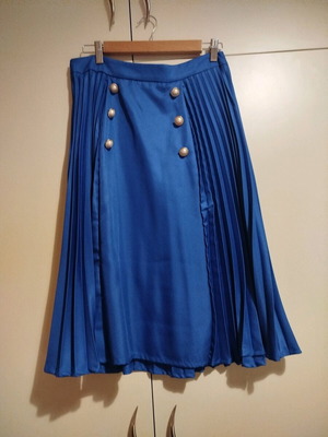 Midi skirt blue royal like new, size large