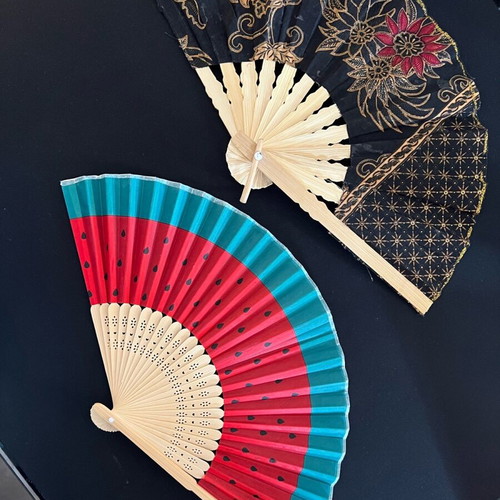 Fans new, 746 pieces in excellent condition