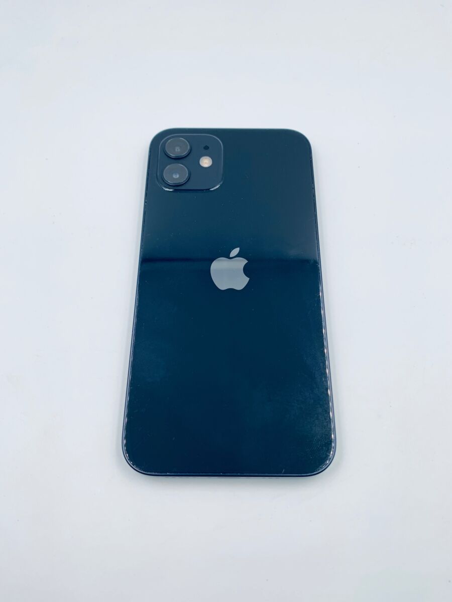 iPhone 12 64GB Black 100% battery - € 250,00 - Vendora.cy