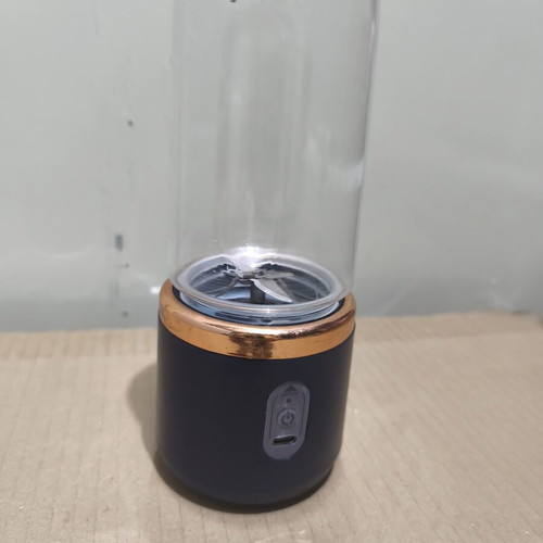Portable rechargeable blender USB used, dark blue with rose gold