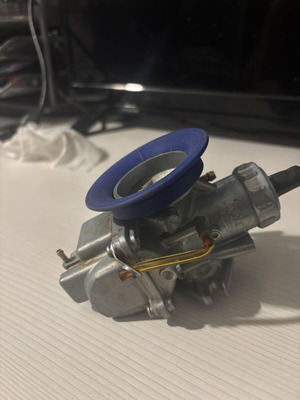 Carburetor for low revs new, unused