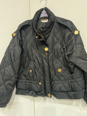 Lynne jacket quilted like new, black with gold details