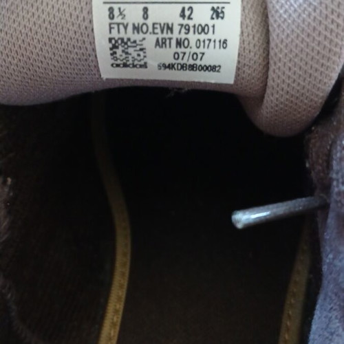 Adidas vintage brown sneakers used, authentic, size 42