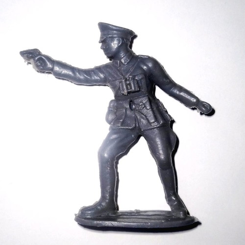 German Officer figure vintage collectible used with 14 soldiers