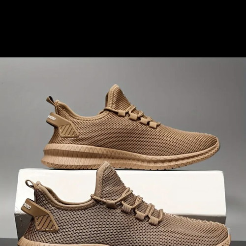 Caramel sneakers new men's size 45
