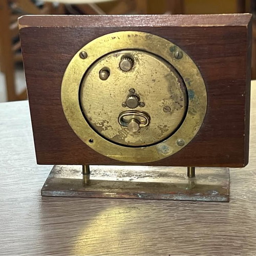 Vintage wind-up clocks Seiko and Europa used, need service, set of 2