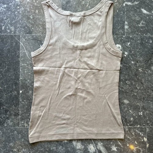 H&M sleeveless top size L like new, beige