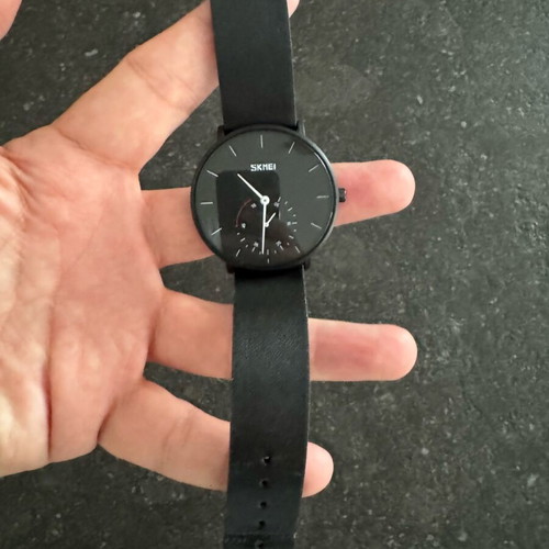 Skmei dress watch 9213 new with black leather strap